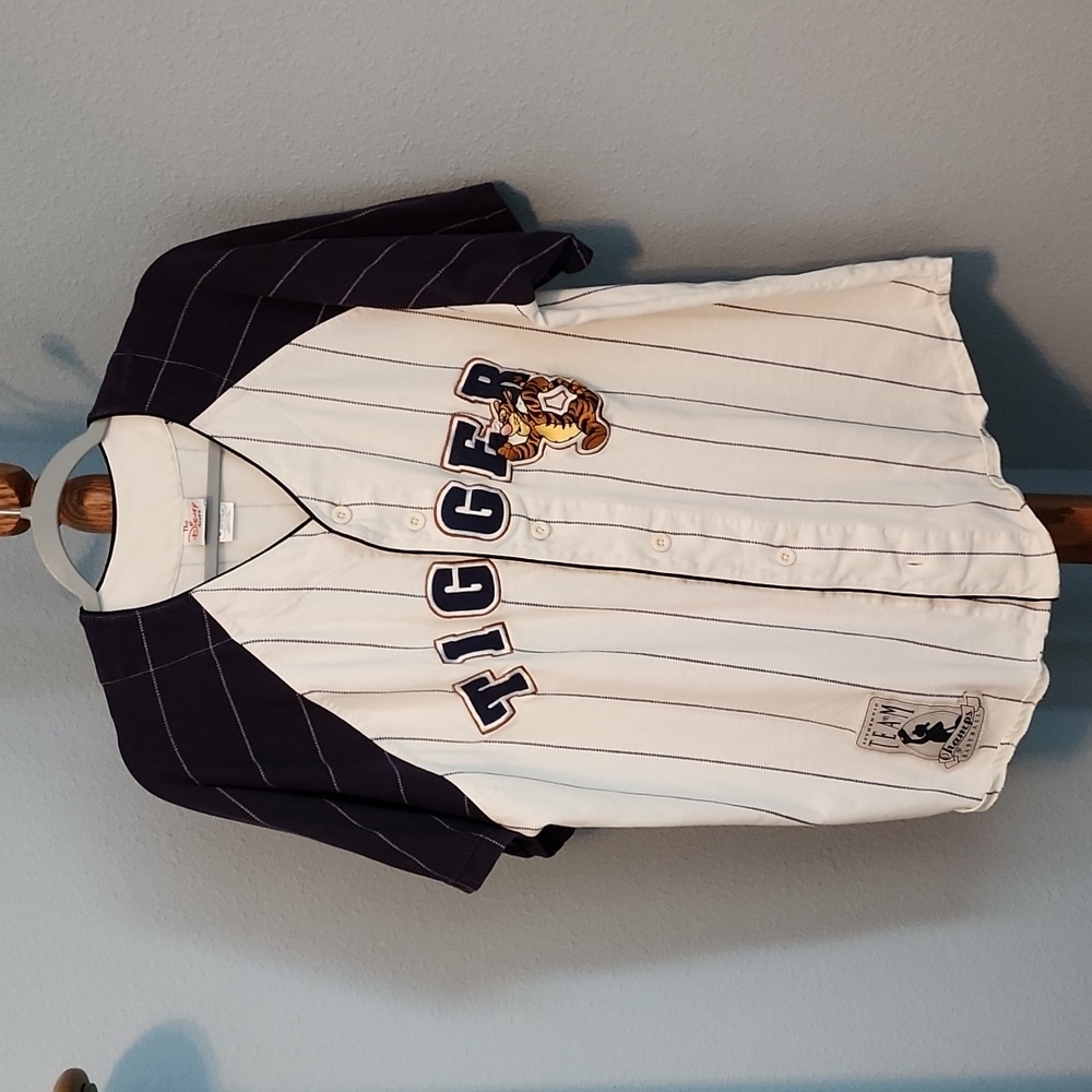 COPY - Disney Tigger Baseball style shirt